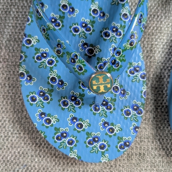 Tory Burch Alina Flip Flops with Logo Accents Size 7 / 7.5 - Picture 3 of 7